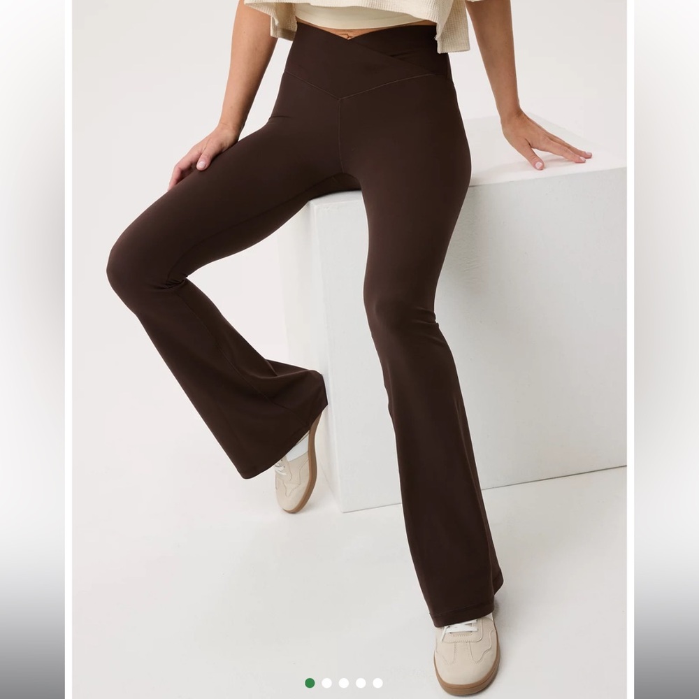 NWT AERIE brown flared yoga pants